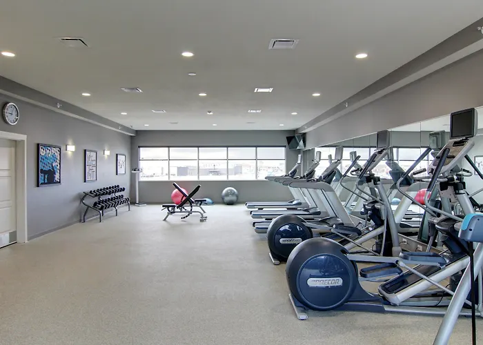 Express Sw - I-94 Medical Center By Ihg