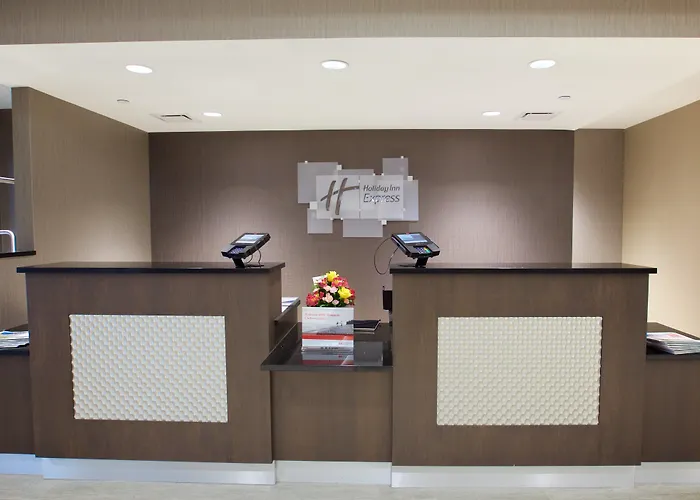 Express Sw - I-94 Medical Center By Ihg Fargo